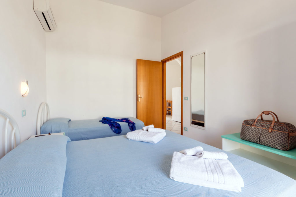 Gli appartamenti dell'Hotel Residence il Gattopardo a Capo Vaticano vicino Tropea sono luminosi e ampi, ideali per la vacanza al mare in famiglia