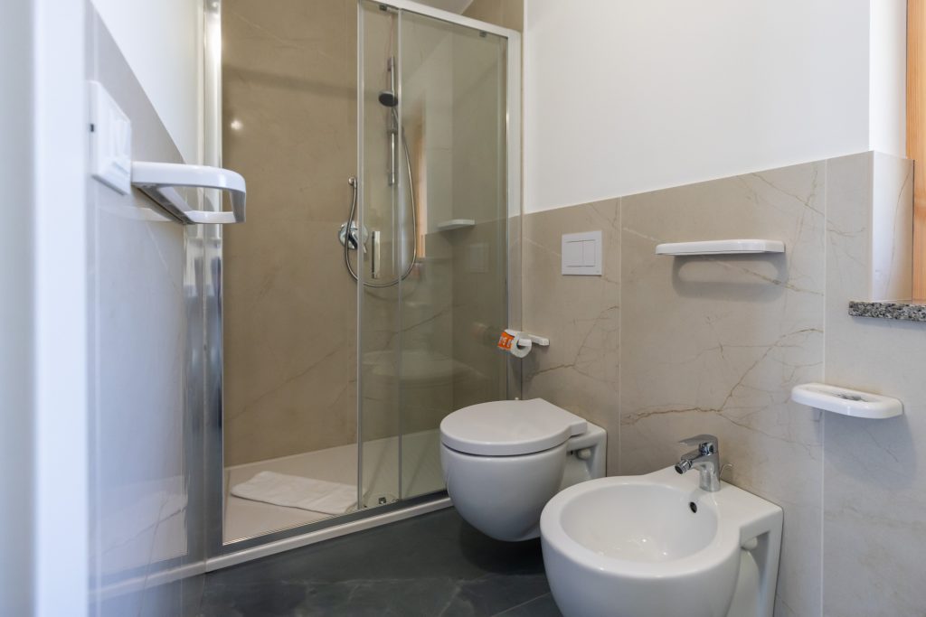 Le camere dell'Hotel Residence il Gattopardo a Capo Vaticano vicino Tropea sono luminose e ben arredate